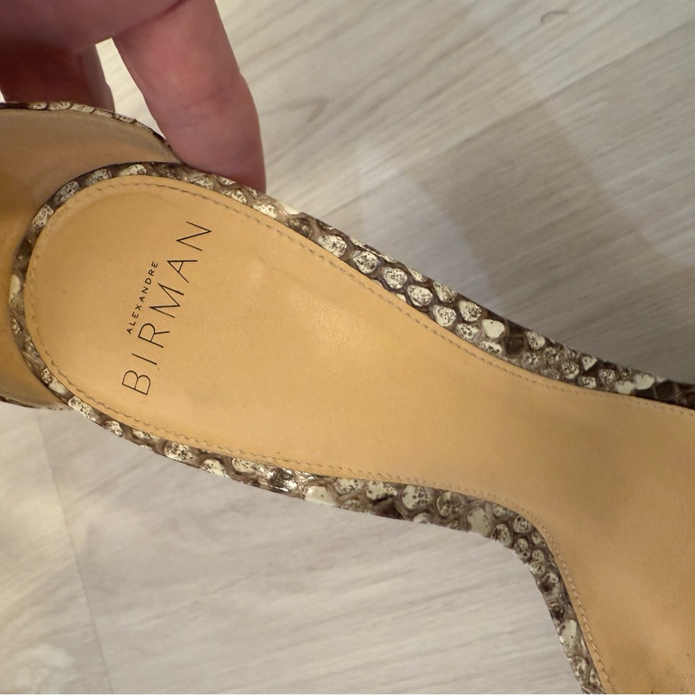 Alexandre Birman Clarita Snake
Bow Ankle Strap Block Heels 38 1/2 - Picture 2 of 5